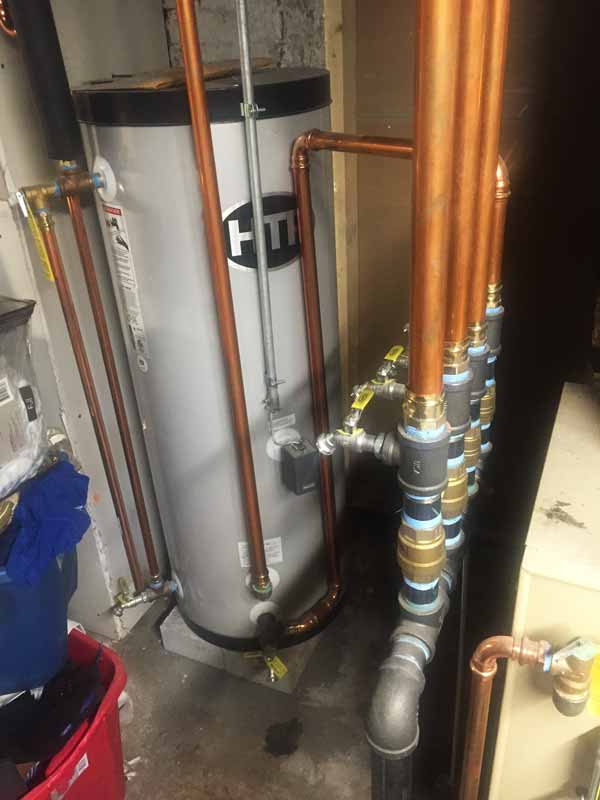 Hot water tank
